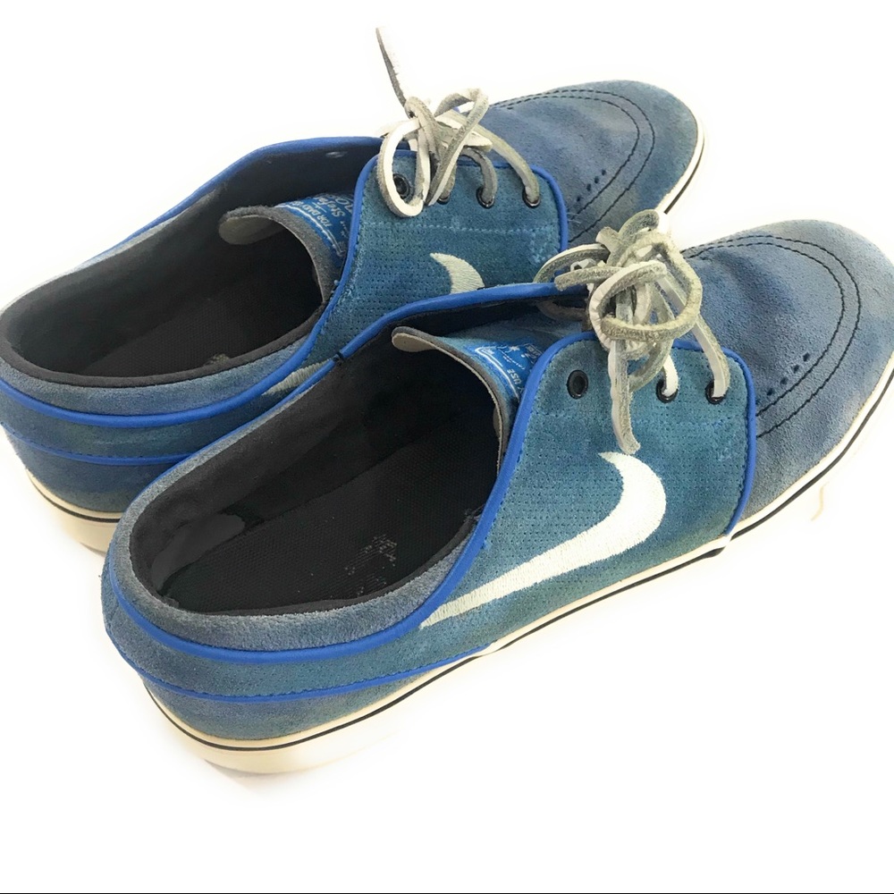 (SOLD) Nike Stefan Janoski Suede Low Top Shoes - Picture 4 of 6